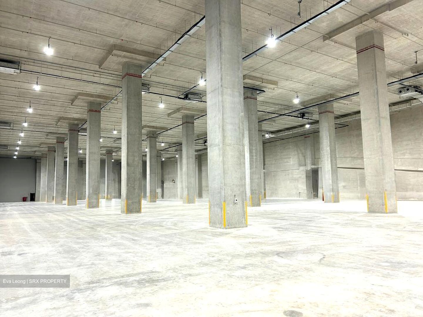 Hong Kah East Garden (D22), Warehouse #496729201